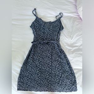 Brandy Melville dress